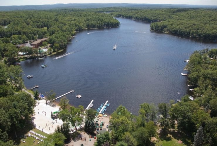 Aerial view of Woodloch Pines All Inclusive Family Resort (Photo: Woodloch Pines)