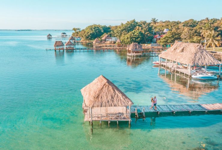 Aerial view of a couple in Bacalar pier, Riviera Maya, Mexico (Photo: Shutterstock)