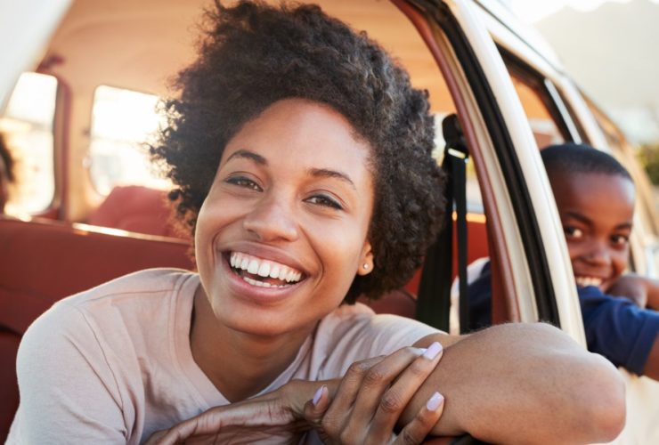 Mother and child on a family road trip (Photo: Shutterstock)