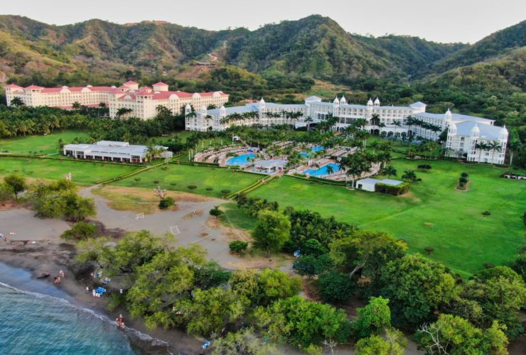 Riu Guanacaste and Riu Palace Costa Rica (Photo: Shutterstock)