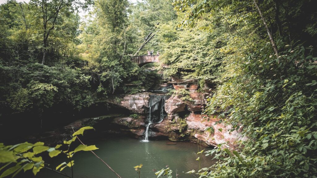 Hocking Hills waterfall