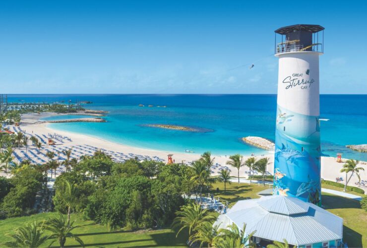 Beach and zip line at Great Stirrup Cay (Photo: Norwegian Cruise Line)