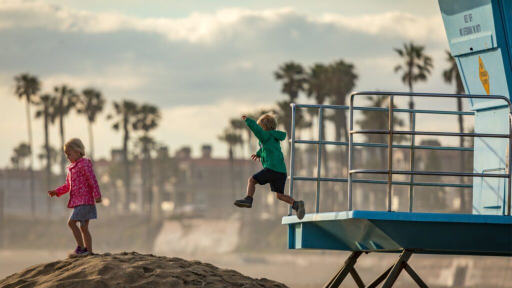 Huntington City Beach (Photo: Visit Huntington Beach)