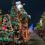 A Christmas Fantasy Parade at Disneyland (Photo: Disneyland)