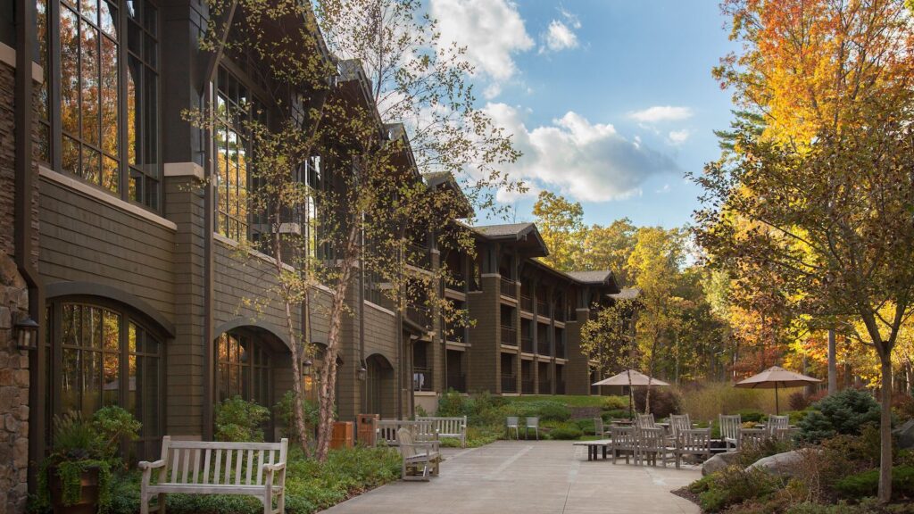 Lodge at Woodloch Resort