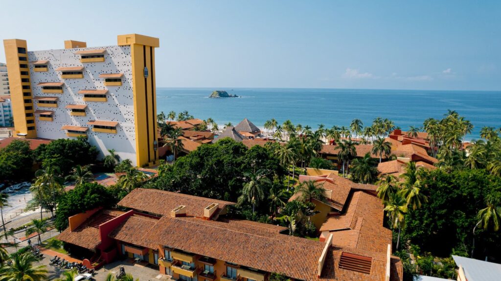 Holiday Inn Resort Ixtapa All-Inclusive