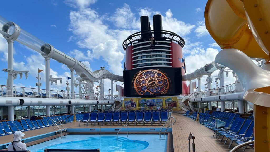 Pool deck on the Disney Dream (Photo: Megan duBois)