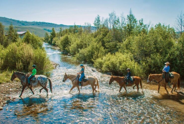 Horseback riding at C Lazy U Ranch (Photo: C Lazy U Ranch)