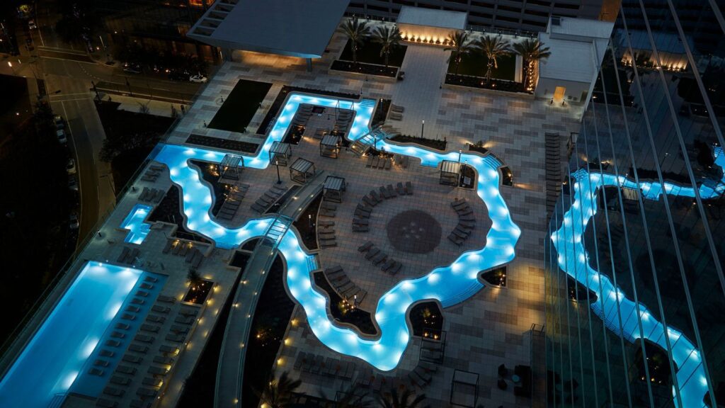 Texas-shaped lazy river at Marriott Marquis Houston (Photo: Marriott)