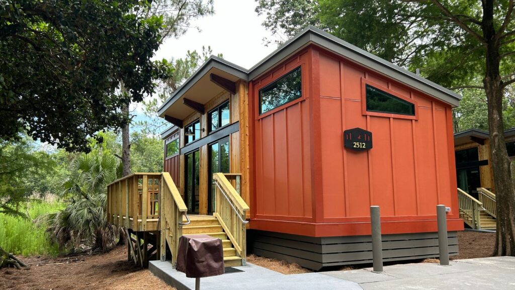 Cabins at Fort Wilderness exterior view (Photo: Josh Roberts)